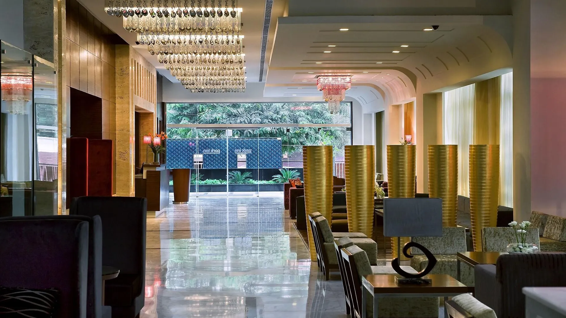 **** Hotel Park Inn Gurgaon India