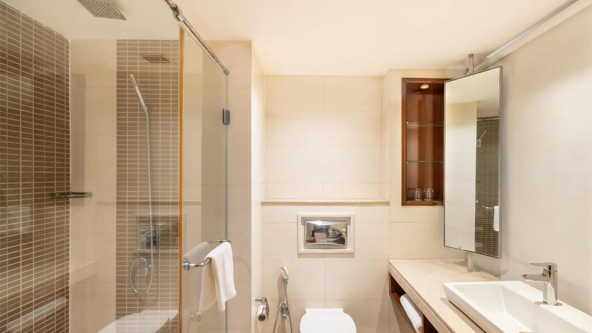 Park Inn Gurgaon Hotel