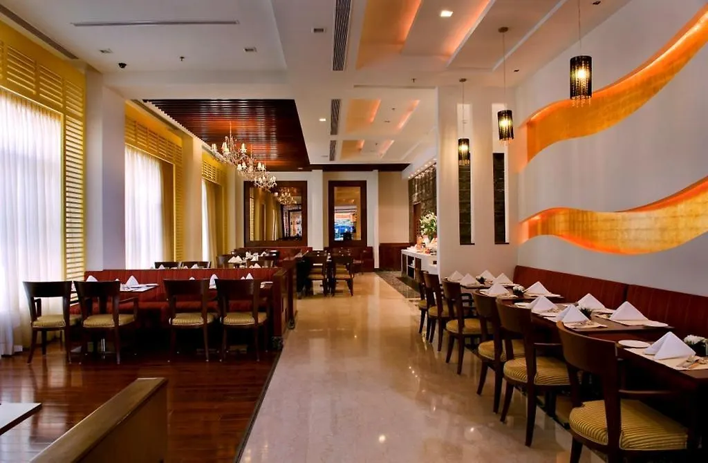 Park Inn Gurgaon 4*,