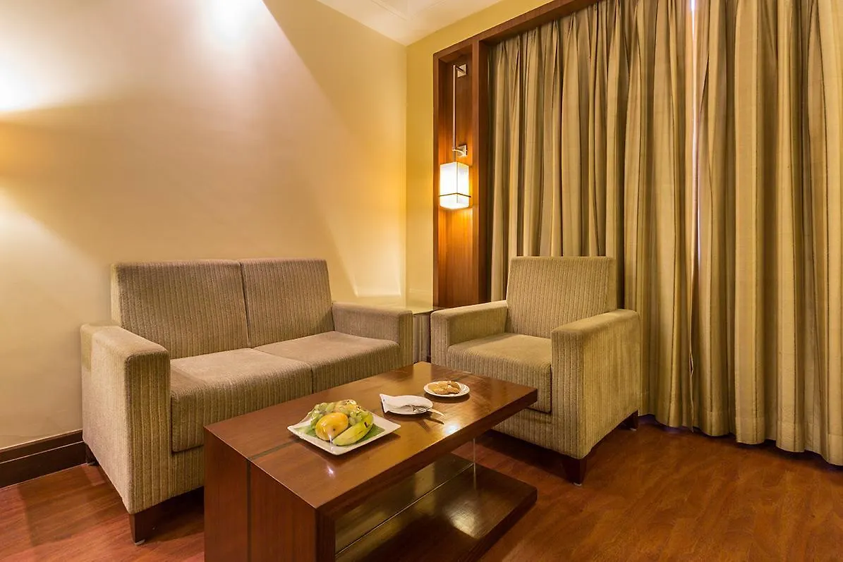 Park Inn Гургаон Отель