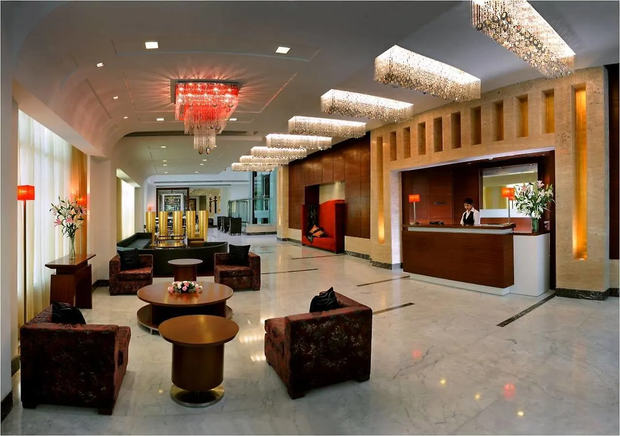 Park Inn Гургаон Отель